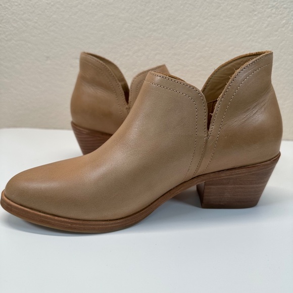 Nisolo Mia Ankle Booties Womens Sz. 7.5 Quality Leather Versatile Cushioned NWOT - Picture 6 of 16